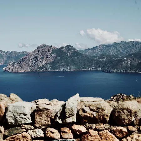 Luna Rossa * Piana (Corsica)